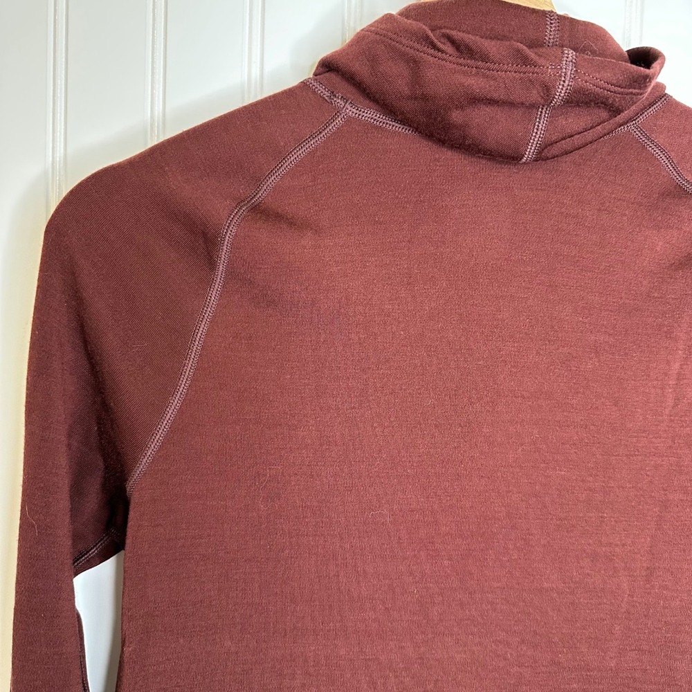 Icebreaker Merino 300 Womens Turtleneck Base Layer Top Burgundy Maroon Medium - Picture 7 of 8